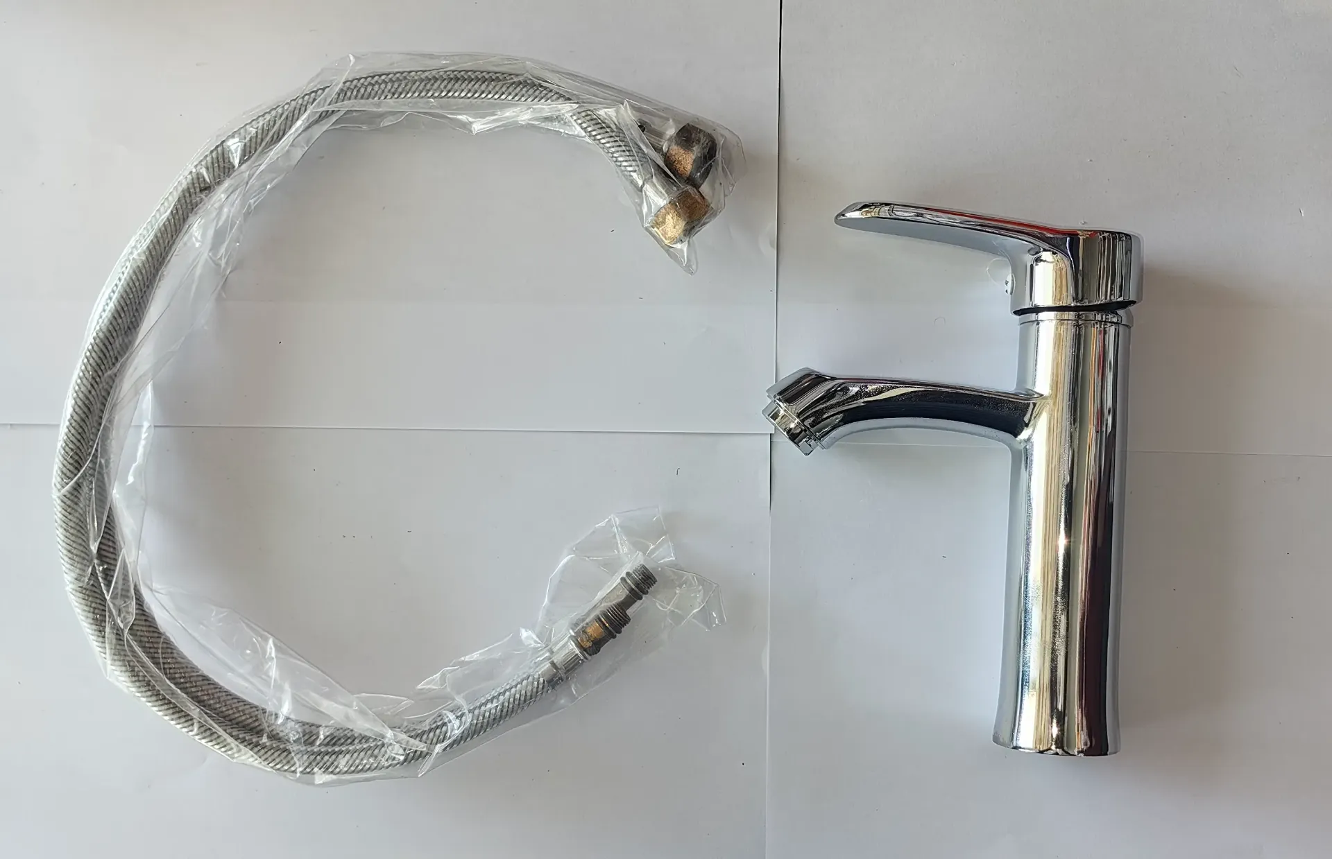 A.M.S-SANITARY WARE BASIN MIXER